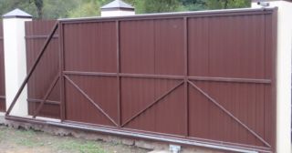 Купить откатные ворота из профнастила Кузнецк, цена от 1748 руб.