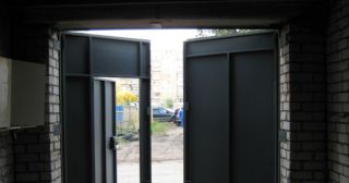 Купить гаражные ворота распашные Кузнецк, цена от 3856 руб.